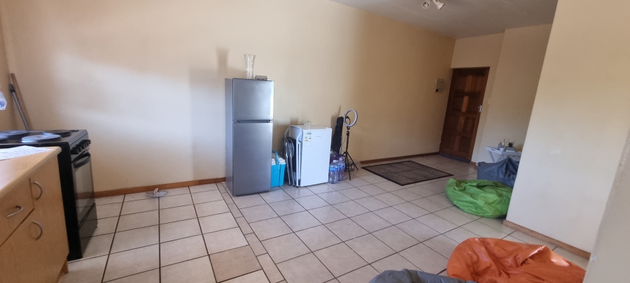 1 Bedroom Property for Sale in Hillcrest Gauteng