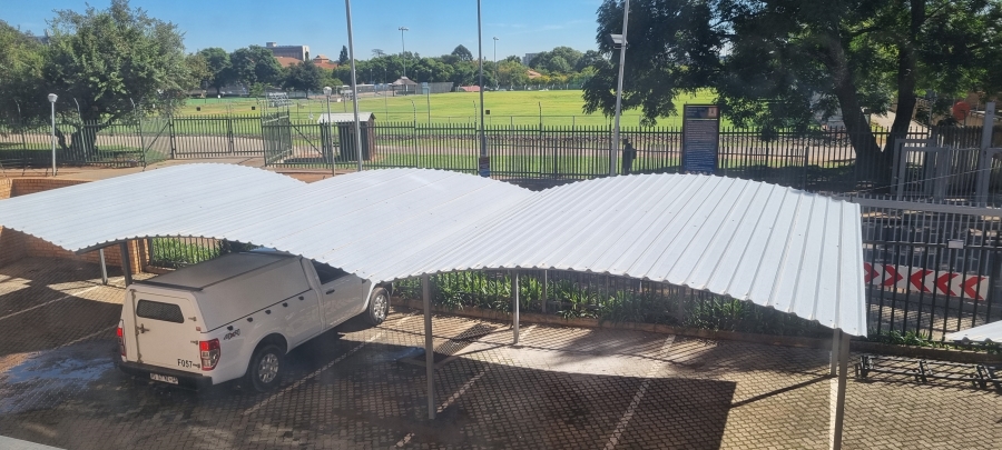 1 Bedroom Property for Sale in Hillcrest Gauteng