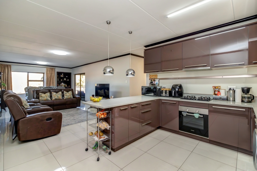 3 Bedroom Property for Sale in Broadacres Gauteng