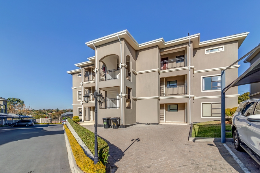 3 Bedroom Property for Sale in Broadacres Gauteng