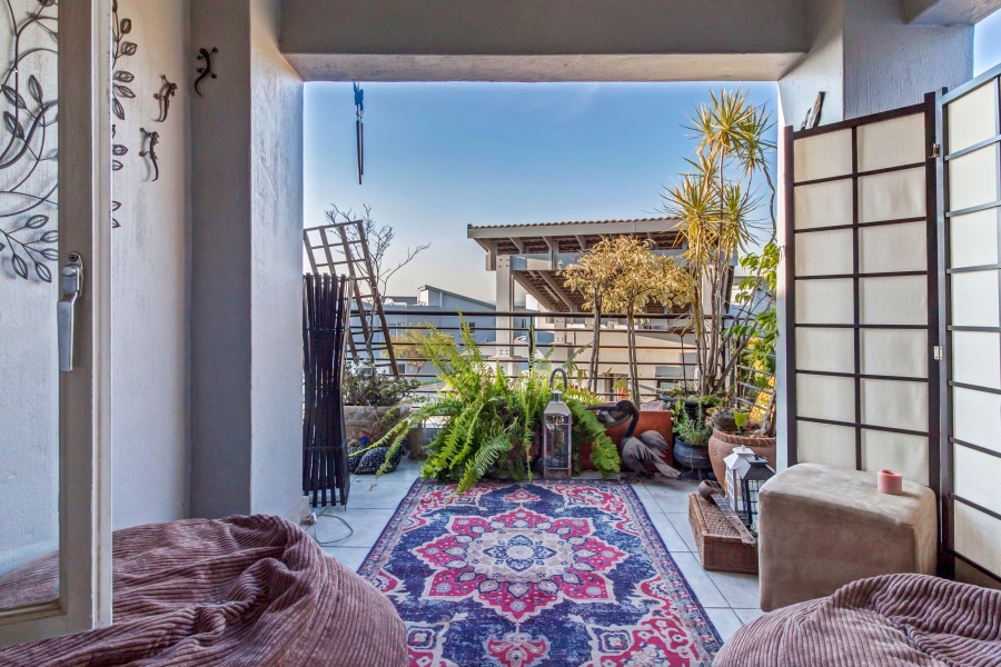 2 Bedroom Property for Sale in Broadacres Gauteng
