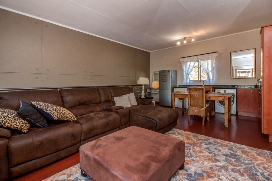 2 Bedroom Property for Sale in Broadacres Gauteng