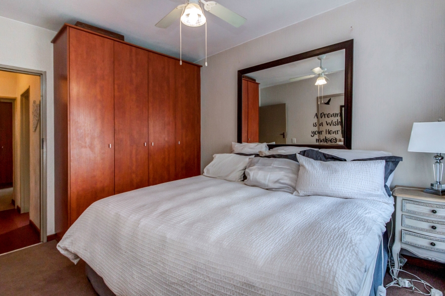 2 Bedroom Property for Sale in Broadacres Gauteng