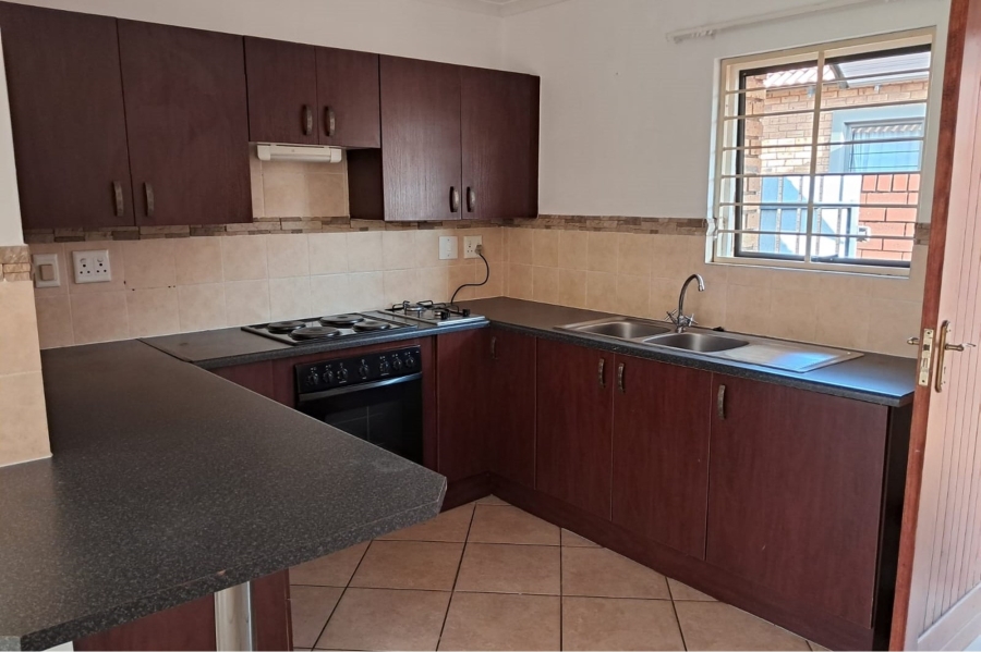 To Let 3 Bedroom Property for Rent in Montana Gauteng