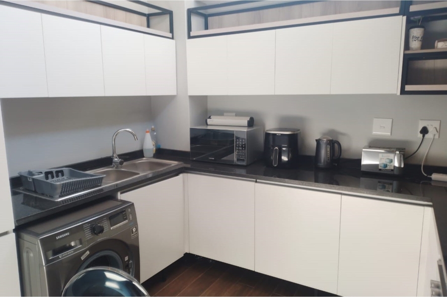 To Let 1 Bedroom Property for Rent in Greenside Gauteng