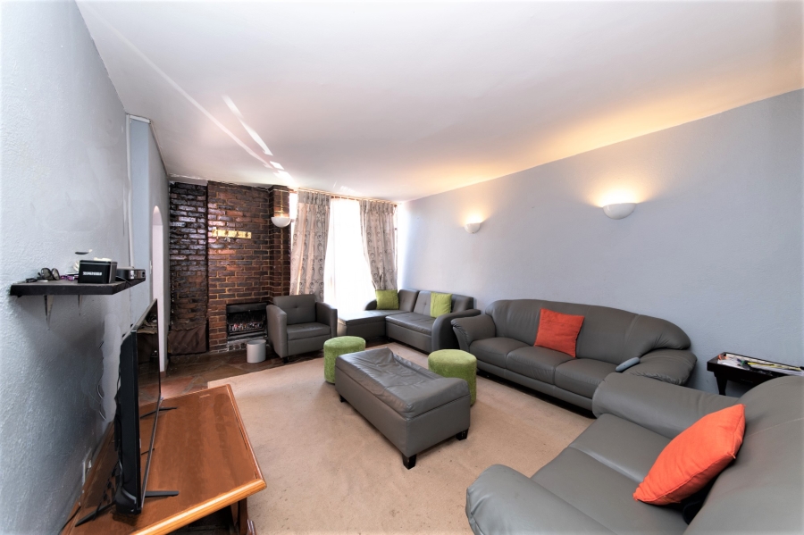 3 Bedroom Property for Sale in Windsor East Gauteng