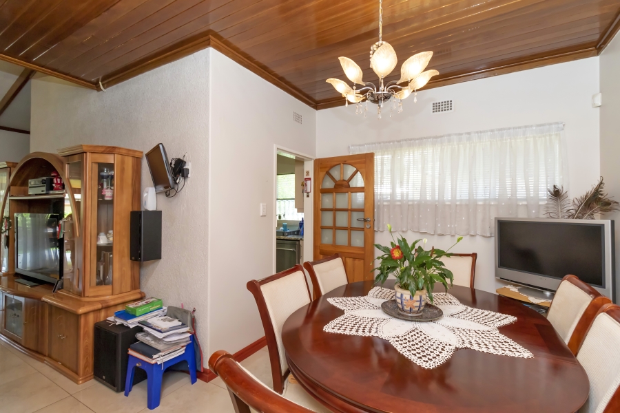 5 Bedroom Property for Sale in Windsor West Gauteng