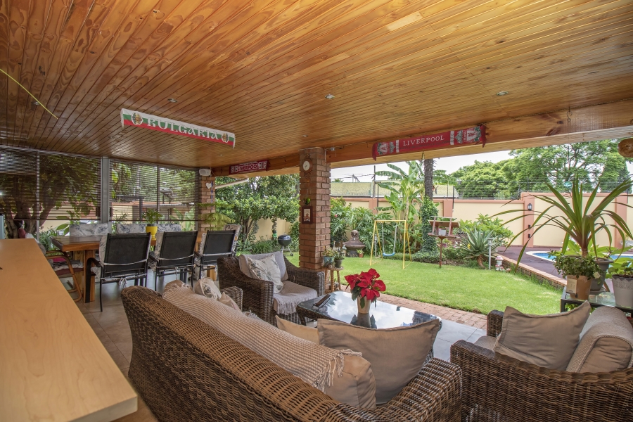 5 Bedroom Property for Sale in Windsor West Gauteng