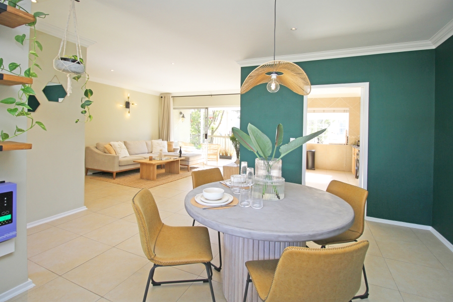 To Let 2 Bedroom Property for Rent in Bryanston Gauteng