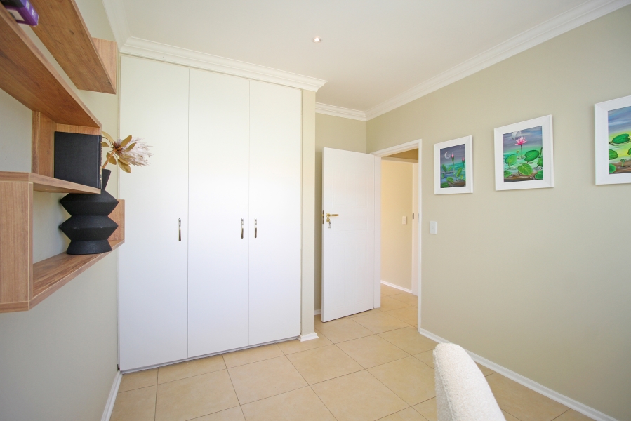 To Let 2 Bedroom Property for Rent in Bryanston Gauteng