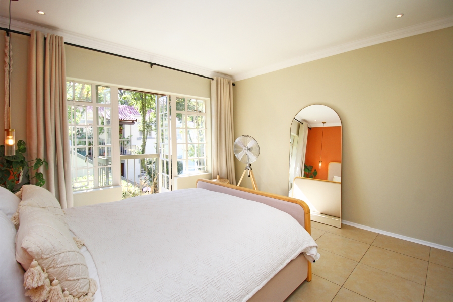 To Let 2 Bedroom Property for Rent in Bryanston Gauteng