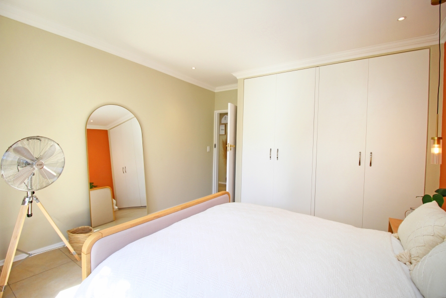 To Let 2 Bedroom Property for Rent in Bryanston Gauteng