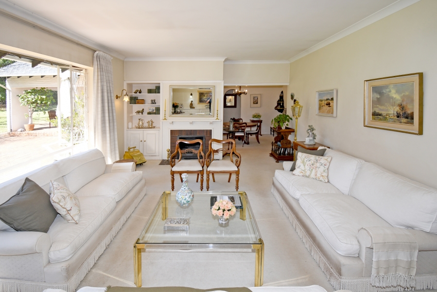 4 Bedroom Property for Sale in Hurlingham Gauteng