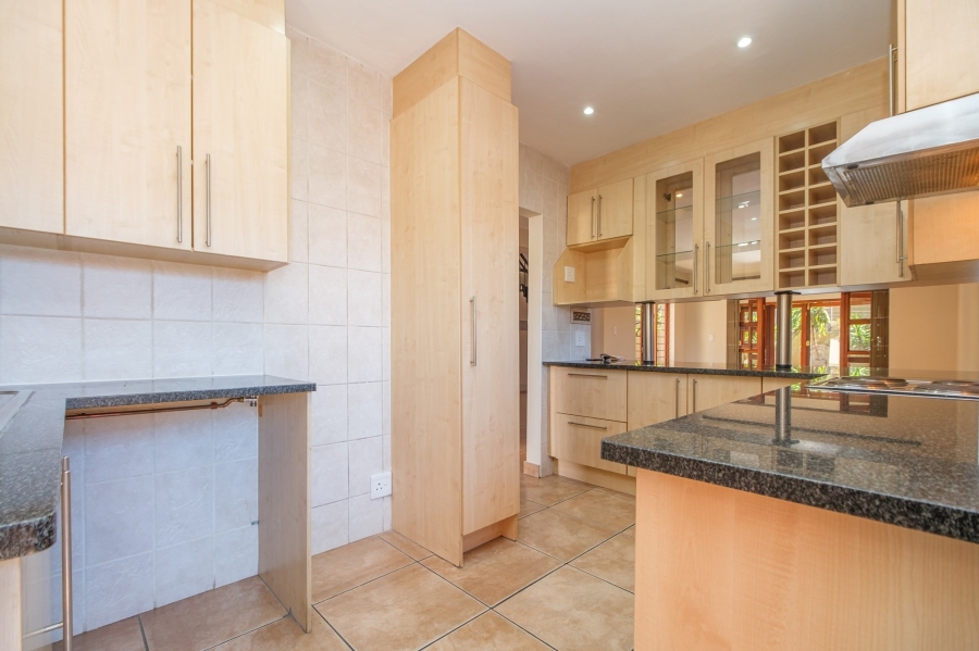 2 Bedroom Property for Sale in North Riding Gauteng