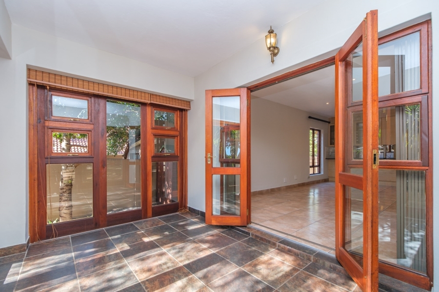 2 Bedroom Property for Sale in North Riding Gauteng
