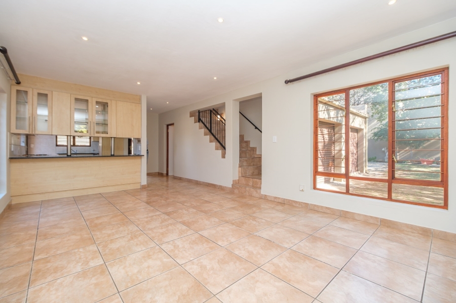 2 Bedroom Property for Sale in North Riding Gauteng