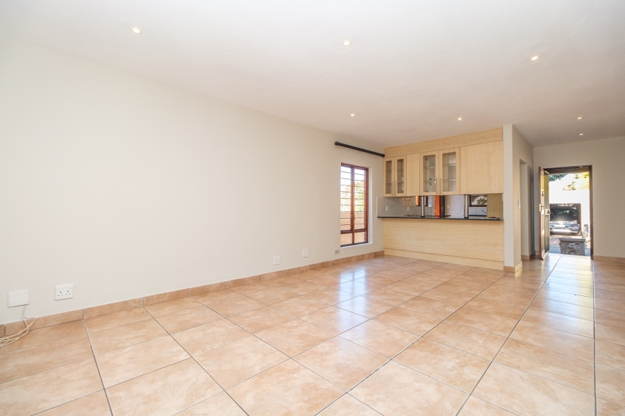2 Bedroom Property for Sale in North Riding Gauteng