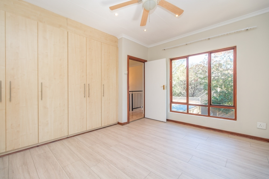 2 Bedroom Property for Sale in North Riding Gauteng