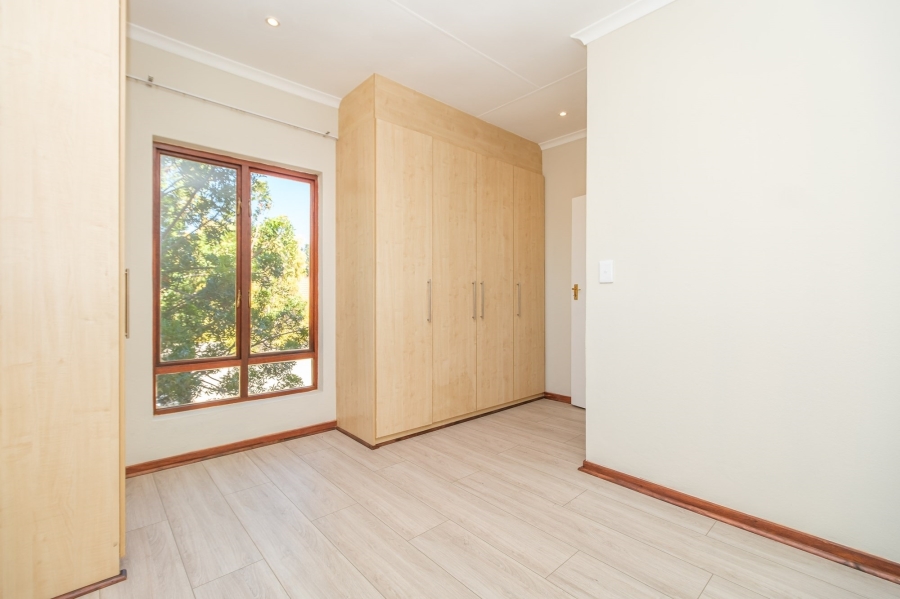 2 Bedroom Property for Sale in North Riding Gauteng