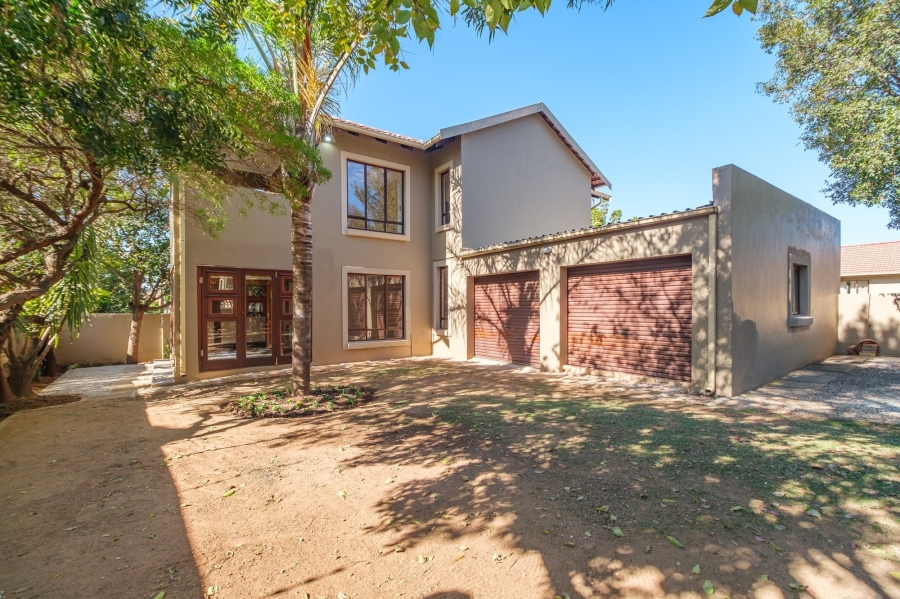 2 Bedroom Property for Sale in North Riding Gauteng