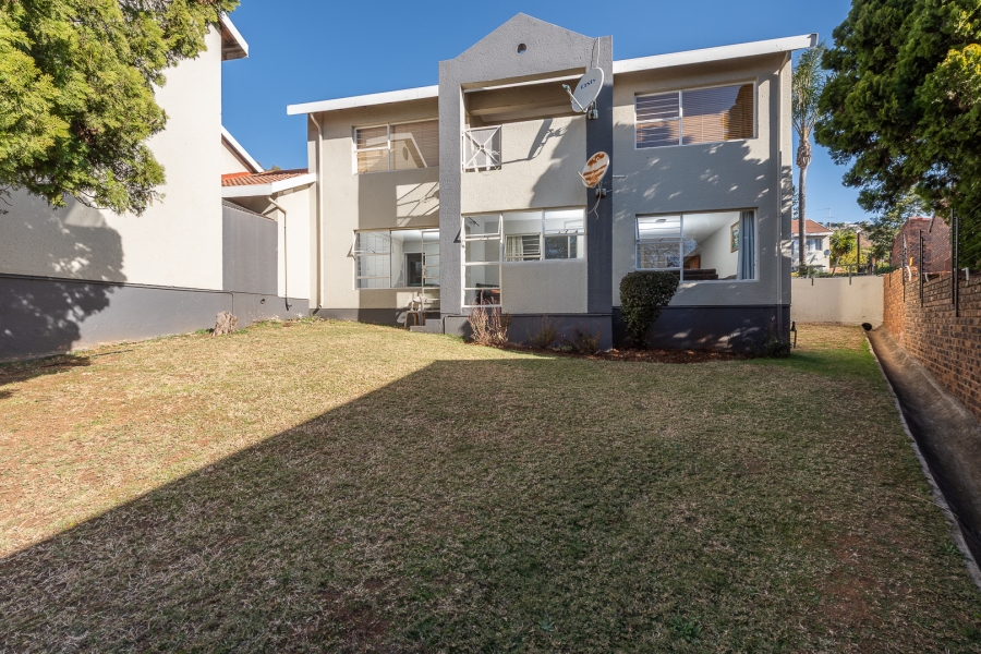 2 Bedroom Property for Sale in Constantia Kloof Gauteng
