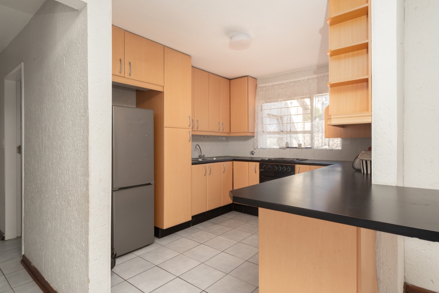 2 Bedroom Property for Sale in Constantia Kloof Gauteng