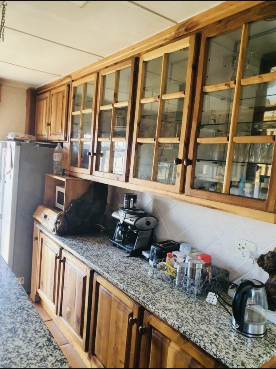 4 Bedroom Property for Sale in Bonaero Park Gauteng