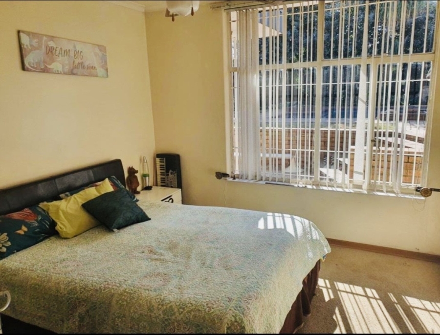 4 Bedroom Property for Sale in Bonaero Park Gauteng