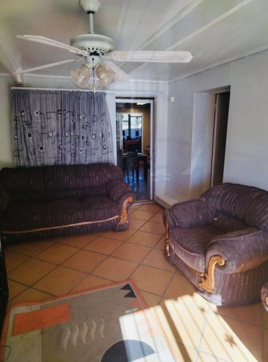 4 Bedroom Property for Sale in Bonaero Park Gauteng