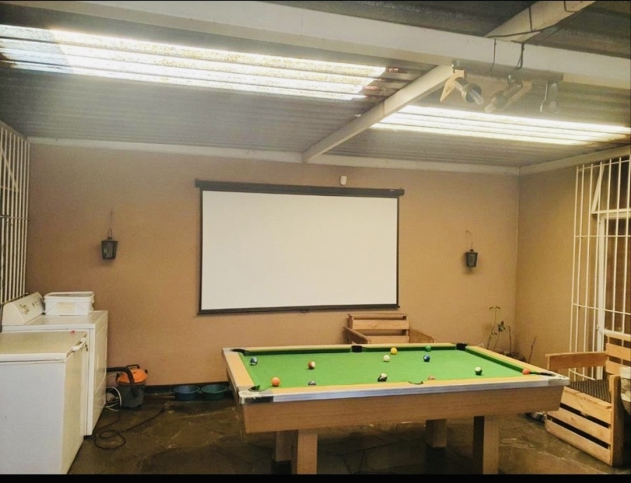 4 Bedroom Property for Sale in Bonaero Park Gauteng