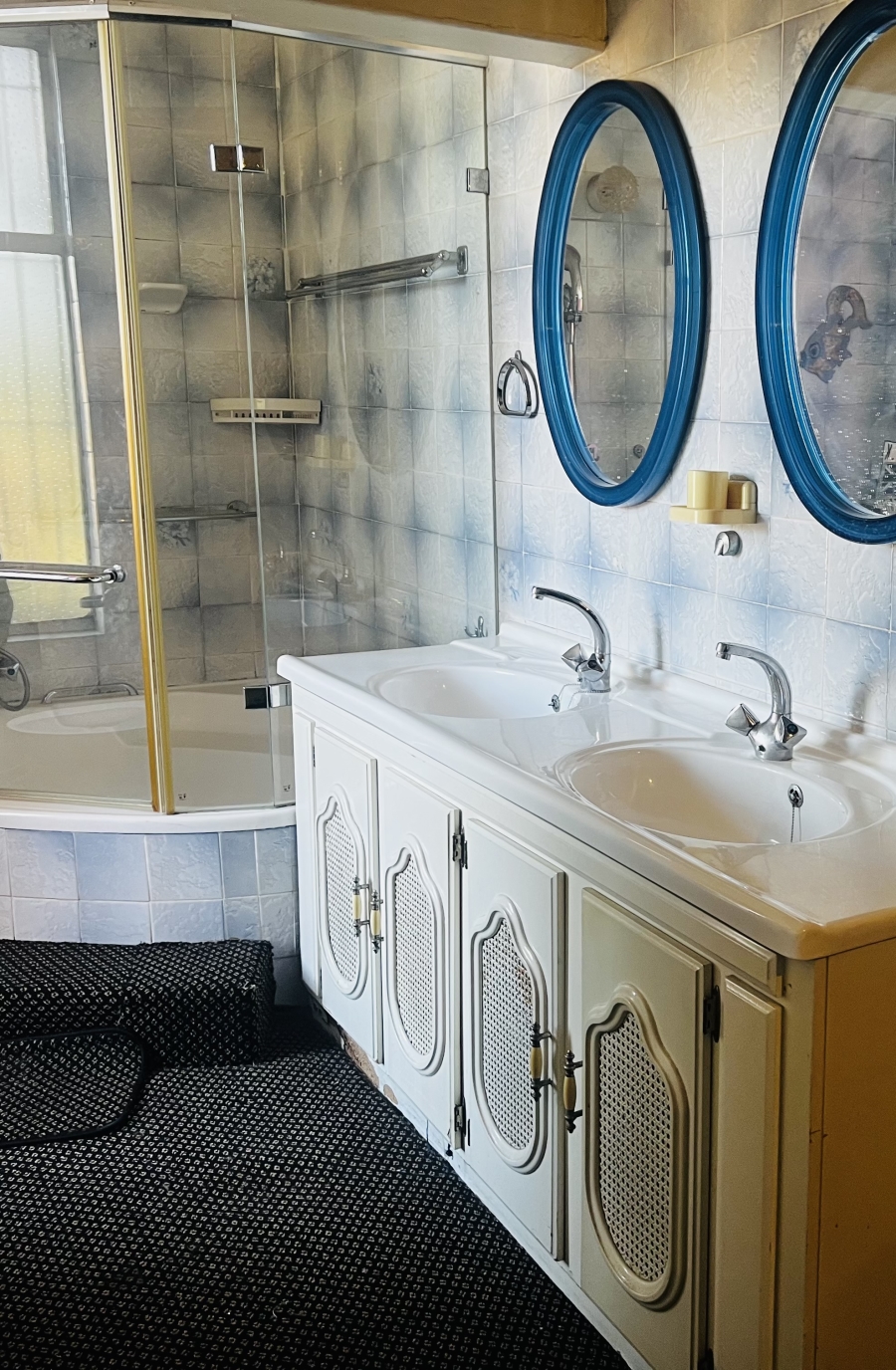 4 Bedroom Property for Sale in Bonaero Park Gauteng