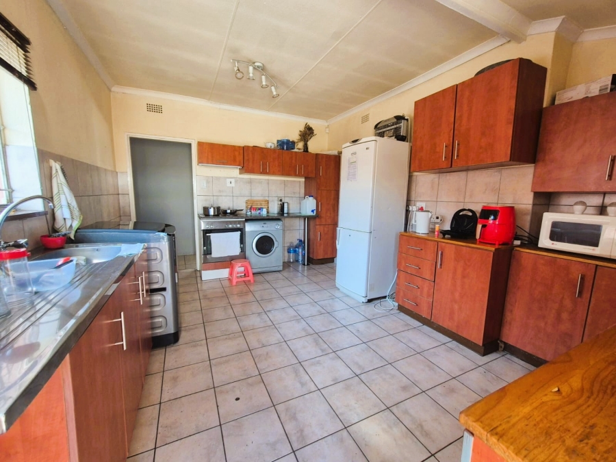 4 Bedroom Property for Sale in Sonland Park Gauteng