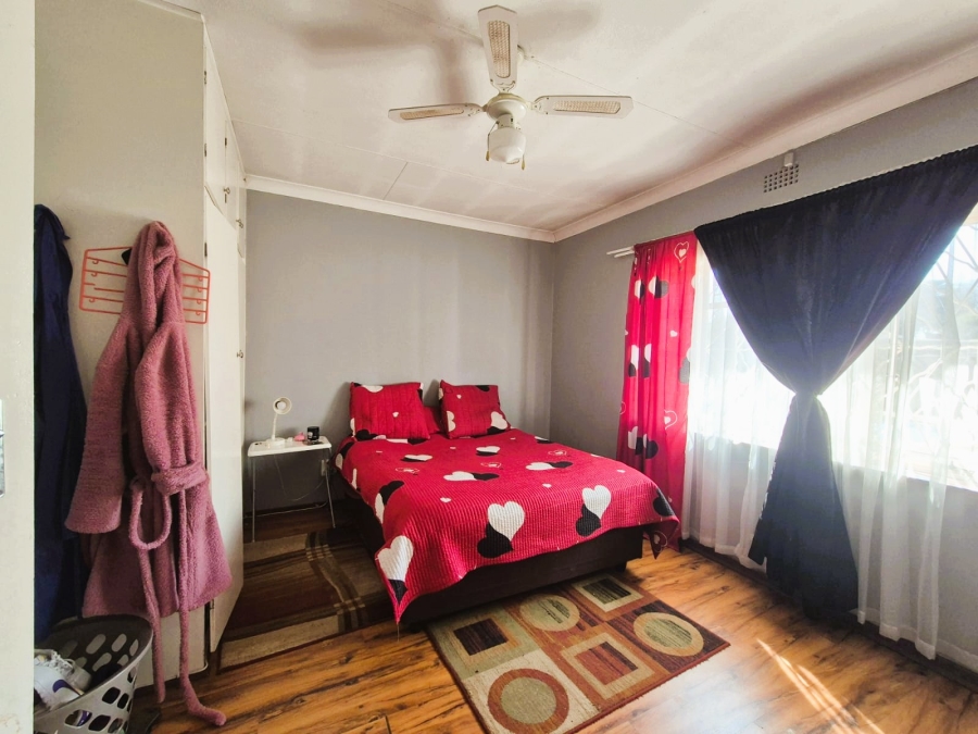 4 Bedroom Property for Sale in Sonland Park Gauteng