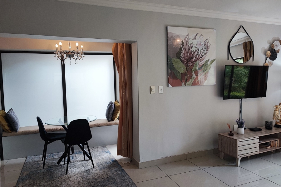To Let 1 Bedroom Property for Rent in River Club Gauteng