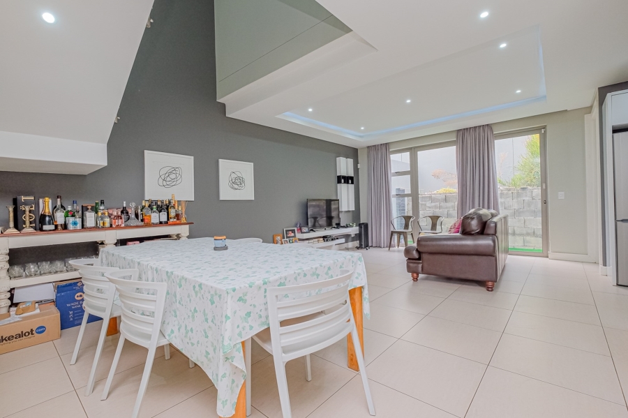 3 Bedroom Property for Sale in Morningside Gauteng