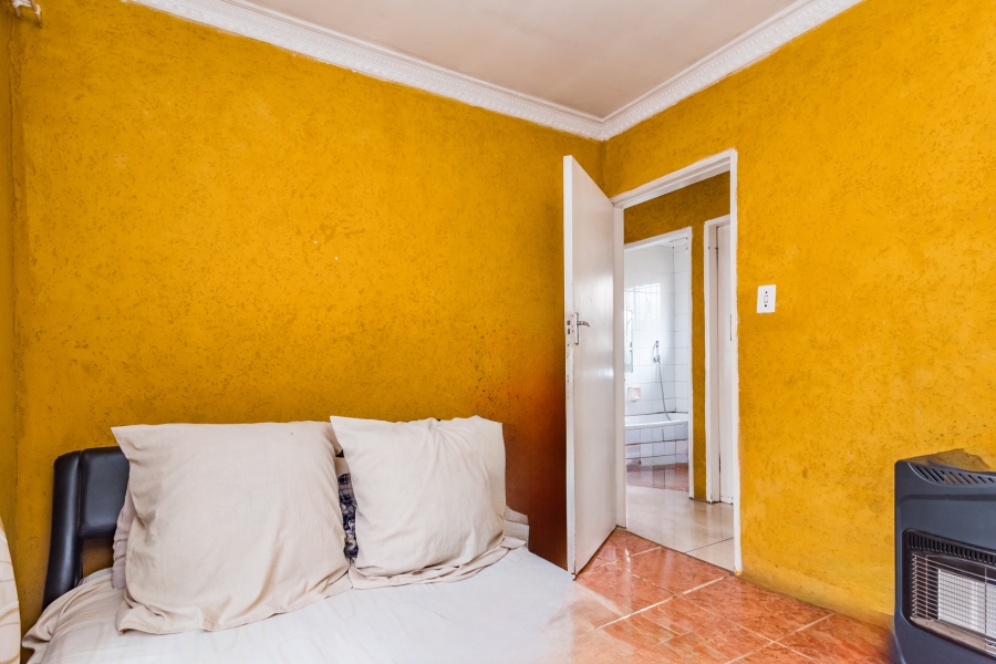 2 Bedroom Property for Sale in Protea Glen Gauteng