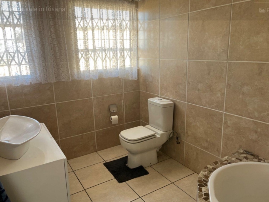 4 Bedroom Property for Sale in Risana Gauteng