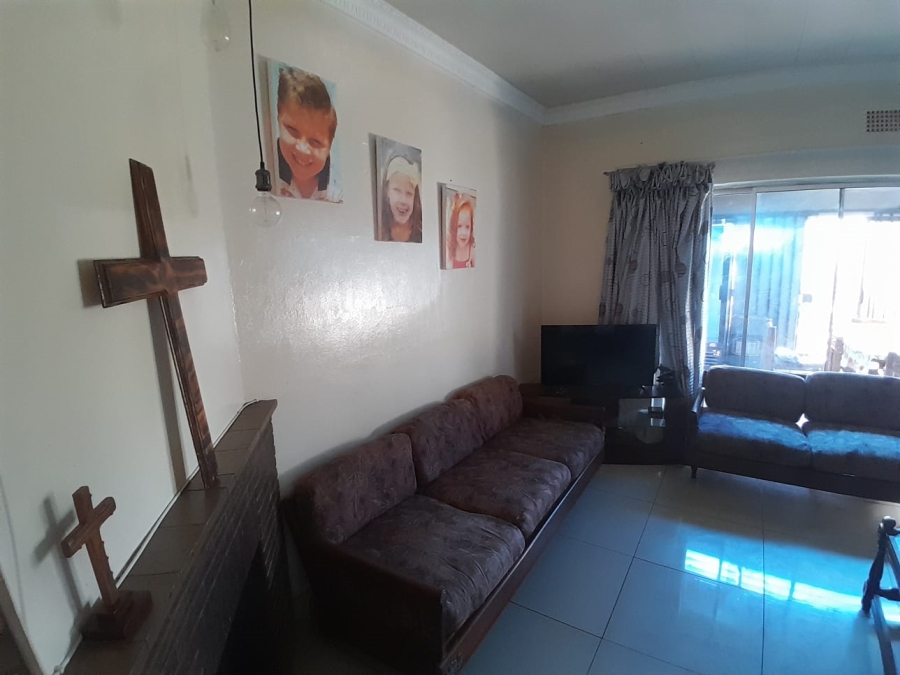 4 Bedroom Property for Sale in Welverdiend Gauteng