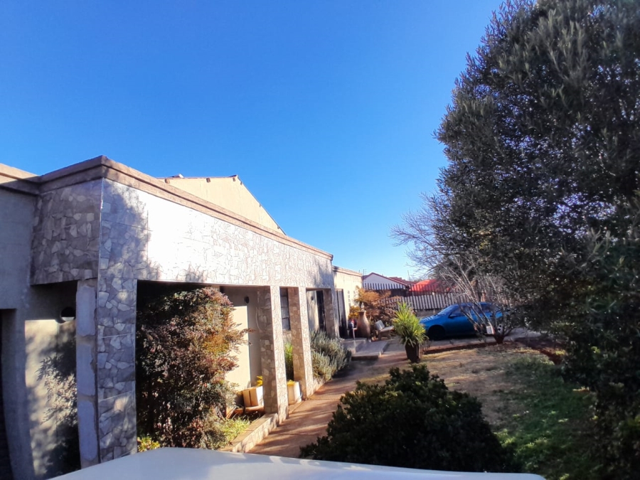 4 Bedroom Property for Sale in Welverdiend Gauteng