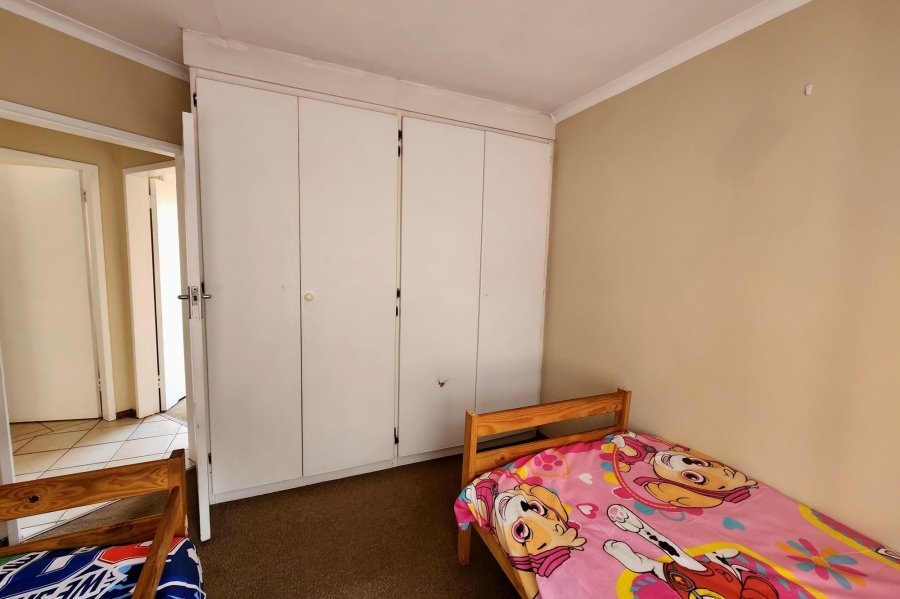 To Let 3 Bedroom Property for Rent in Die Hoewes Gauteng
