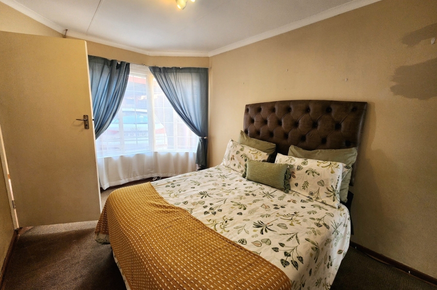 To Let 3 Bedroom Property for Rent in Die Hoewes Gauteng