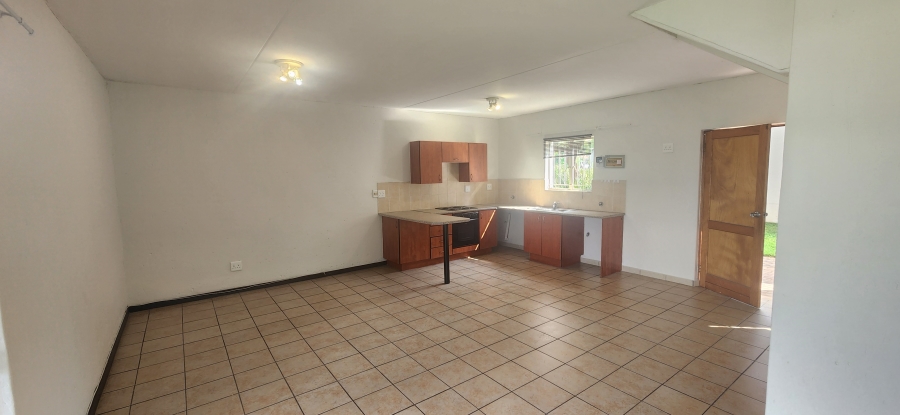 To Let 2 Bedroom Property for Rent in Greenstone Hill Gauteng