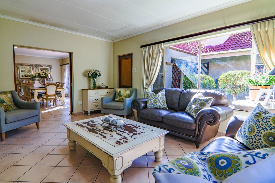 4 Bedroom Property for Sale in Wierda Park Gauteng