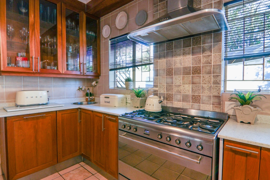 4 Bedroom Property for Sale in Wierda Park Gauteng