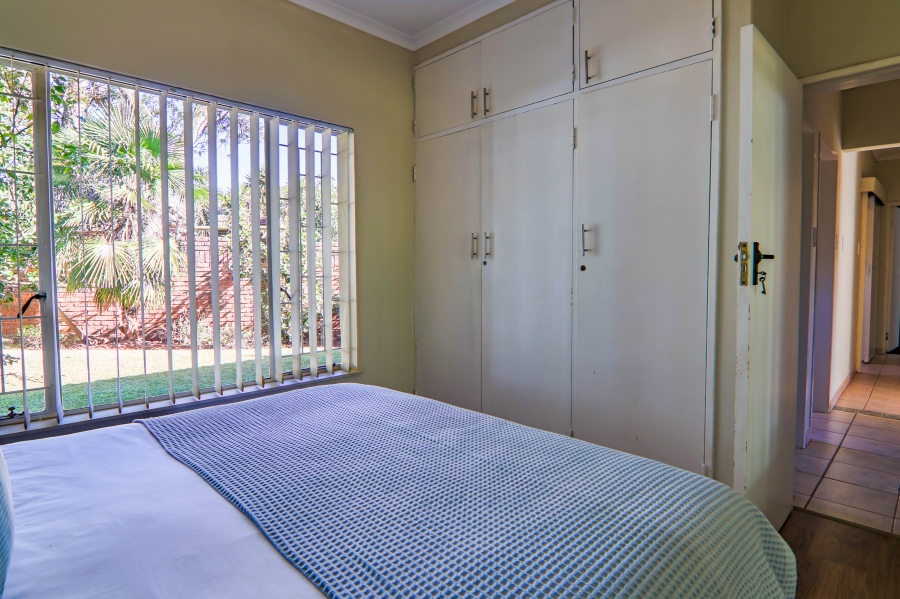4 Bedroom Property for Sale in Wierda Park Gauteng