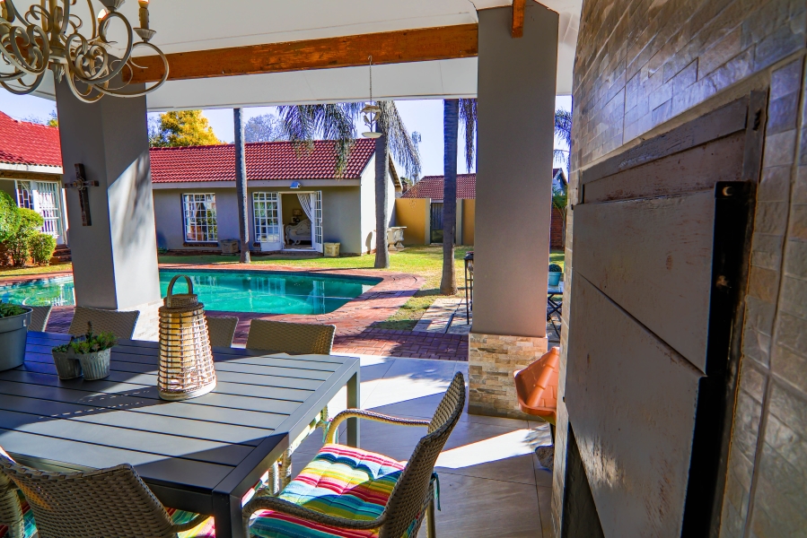 4 Bedroom Property for Sale in Wierda Park Gauteng