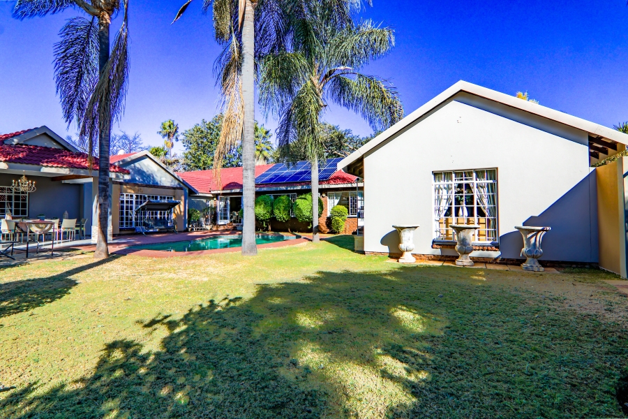 4 Bedroom Property for Sale in Wierda Park Gauteng