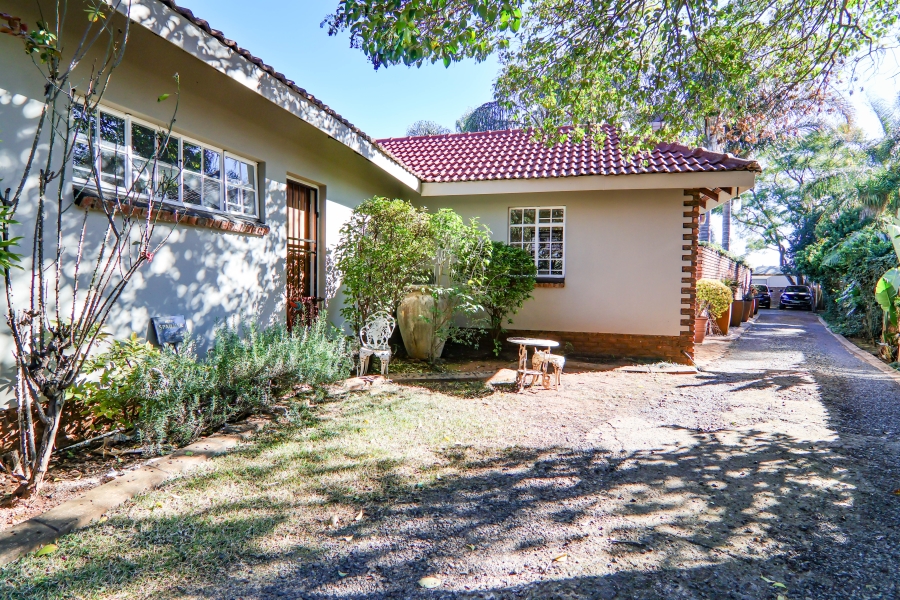 4 Bedroom Property for Sale in Wierda Park Gauteng