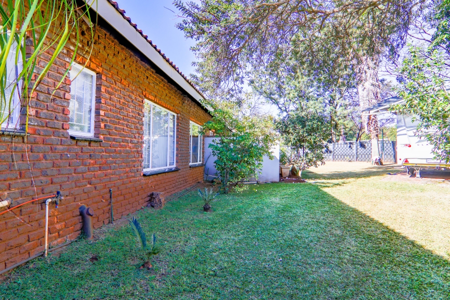4 Bedroom Property for Sale in Wierda Park Gauteng