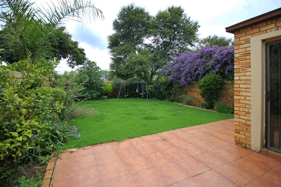 3 Bedroom Property for Sale in Weltevreden Park Gauteng